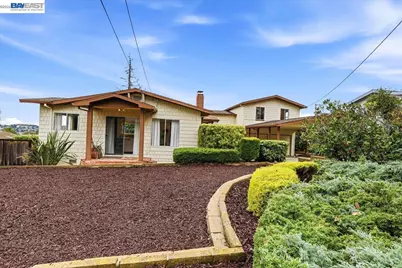 18425 Pepper St, Castro Valley, CA 94546 - Photo 3