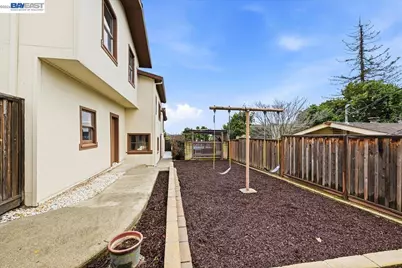 18425 Pepper St, Castro Valley, CA 94546 - Photo 45