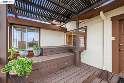 18425 Pepper St, Castro Valley, CA 94546 - Photo 49