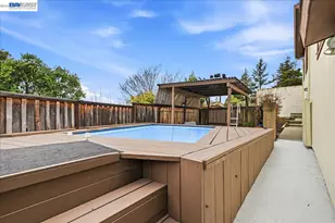 18425 Pepper St, Castro Valley, CA 94546 - Photo 45