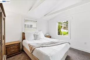 18425 Pepper St, Castro Valley, CA 94546 - Photo 33