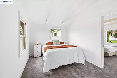 18425 Pepper St, Castro Valley, CA 94546 - Photo 31