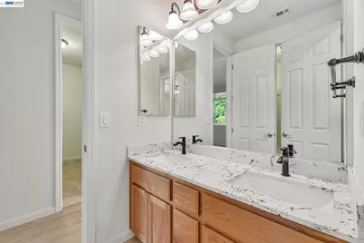 5675 Arcadia Cir, Discovery Bay, CA 94505 - Photo 37