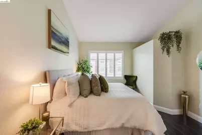 2146 Sand Dollar Dr, Richmond, CA 94804 - Photo 17