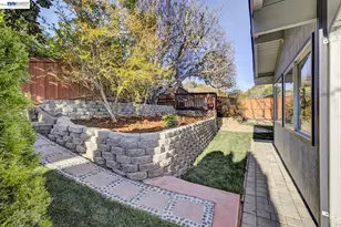 2620 Shady Draw, Pinole, CA 94564 - Photo 37