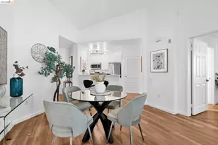 260 Caldecott, Oakland, CA 94618 - Photo 11