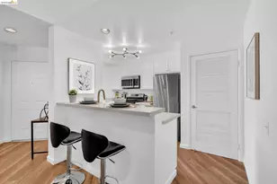 260 Caldecott, Oakland, CA 94618 - Photo 3