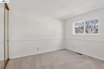 7800 Woodren Ct, Dublin, CA 94568 - Photo 25