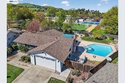 7800 Woodren Ct, Dublin, CA 94568 - Photo 43