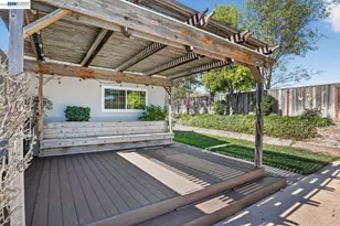 7800 Woodren Ct, Dublin, CA 94568 - Photo 41