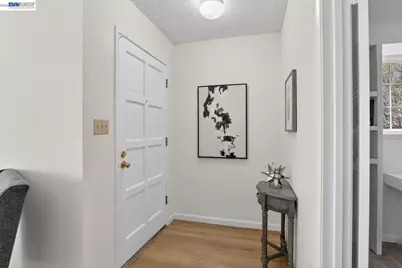 7800 Woodren Ct, Dublin, CA 94568 - Photo 3