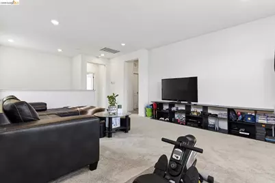 85 Baird Cir, Brentwood, CA 94513 - Photo 17