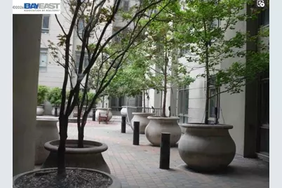 423 7th St #208, Oakland, CA 94607 - Photo 13