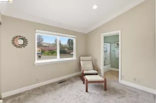 5143 Saddle Brook Dr, Oakland, CA 94619 - Photo 17