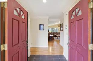 5143 Saddle Brook Dr, Oakland, CA 94619 - Photo 3