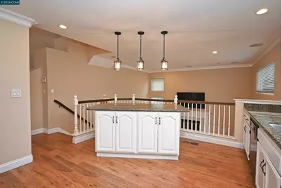 2152 Bluerock Circle, Concord, CA 94521 - Photo 13