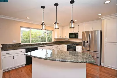 2152 Bluerock Circle, Concord, CA 94521 - Photo 11