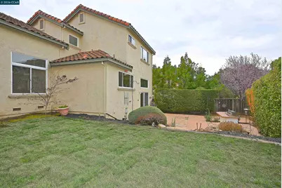 2152 Bluerock Circle, Concord, CA 94521 - Photo 29