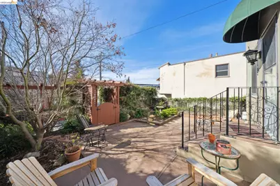 822 A St, Crockett, CA 94525 - Photo 49