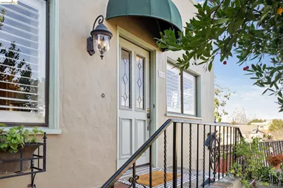 822 A St, Crockett, CA 94525 - Photo 3