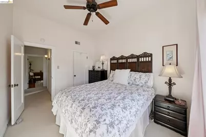 822 A St, Crockett, CA 94525 - Photo 25