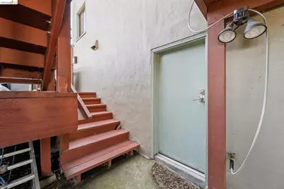 822 A St, Crockett, CA 94525 - Photo 33