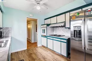 3495 Dakota Ave, Fresno, CA 93726 - Photo 15