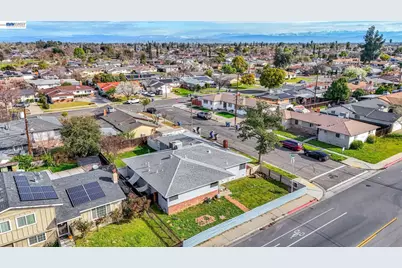 3495 Dakota Ave, Fresno, CA 93726 - Photo 39