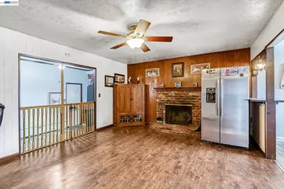 3495 Dakota Ave, Fresno, CA 93726 - Photo 9