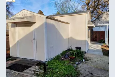 6624 5th St, Rio Linda, CA 95673 - Photo 11