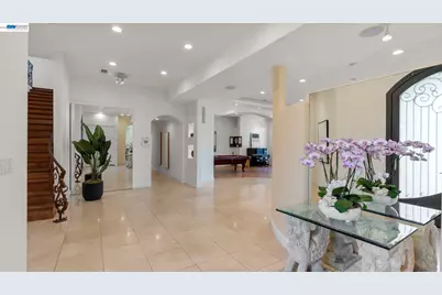 131 Montecito Crescent, Walnut Creek, CA 94597 - Photo 13