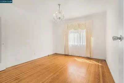 841 Ocean Ave, San Francisco, CA 94112 - Photo 17