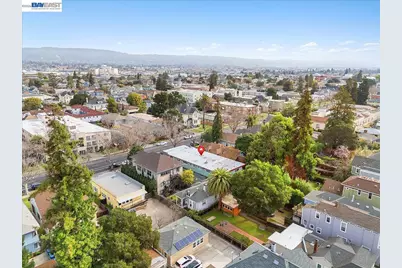 2050 Central Ave, Alameda, CA 94501 - Photo 13