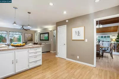 5454 Anselmo Ct, Concord, CA 94521 - Photo 11