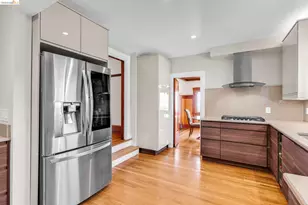 641 Alvarado Rd, Berkeley, CA 94705 - Photo 27