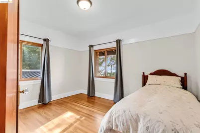 641 Alvarado Rd, Berkeley, CA 94705 - Photo 41