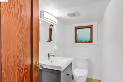 641 Alvarado Rd, Berkeley, CA 94705 - Photo 29