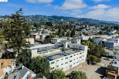 3525 Dimond, Oakland, CA 94602 - Photo 25