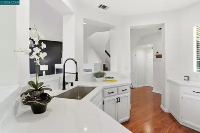 10630 Roys Hill Ln, Dublin, CA 94568 - Photo 9