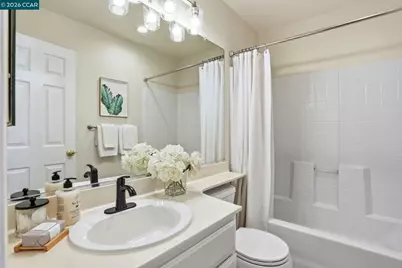 10630 Roys Hill Ln, Dublin, CA 94568 - Photo 29