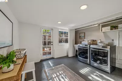 11 Parkside Dr, Piedmont, CA 94611 - Photo 31