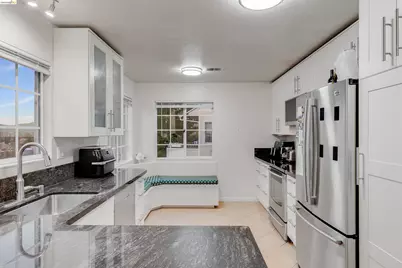 1025 Pinehurst Court, Concord, CA 94521 - Photo 15