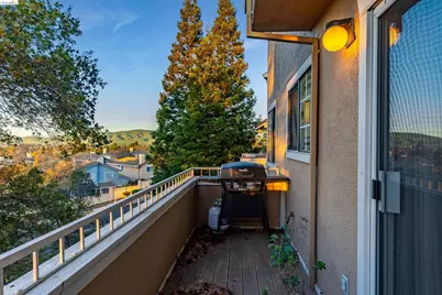 1025 Pinehurst Court, Concord, CA 94521 - Photo 31