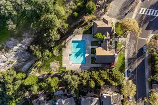 1025 Pinehurst Ct, Concord, CA 94521 - Photo 37