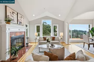 7075 Elverton Dr, Oakland, CA 94611 - Photo 7