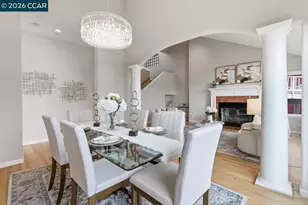 7075 Elverton Dr, Oakland, CA 94611 - Photo 9