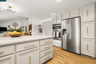 614 Thornhill Rd, Danville, CA 94526 - Photo 11