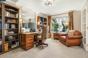 614 Thornhill Rd, Danville, CA 94526 - Photo 7