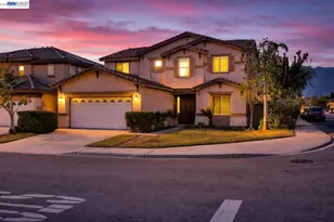 16166 Meadowmeer Ln, Fontana, CA 92336 - Photo 3