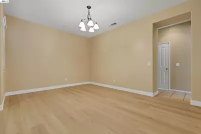 16166 Meadowmeer Ln, Fontana, CA 92336 - Photo 5